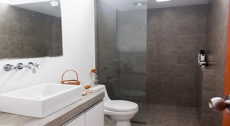 VENTA DE LINDA CASA DE 2 PISOS EN PIMENTEL